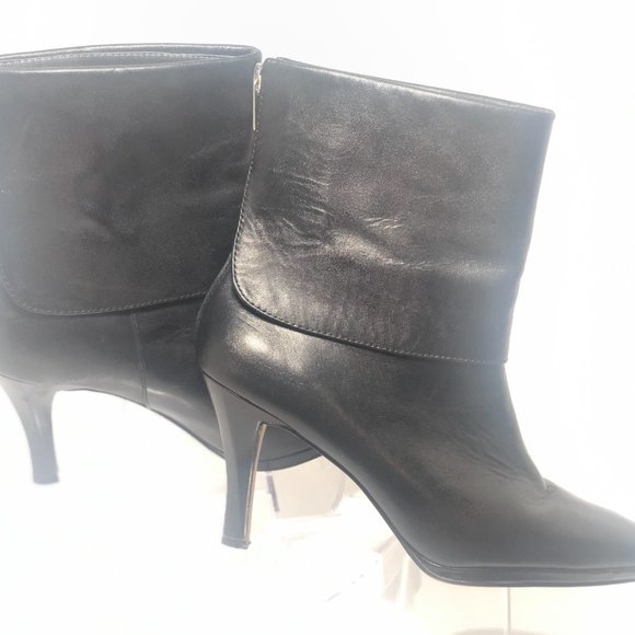 Addrienne Vitadini Leather Cuffed Bootie - Picture 1 of 11